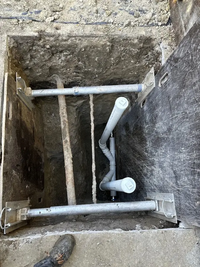 Experienced plumber completing Gas Line Repair work in New Castle